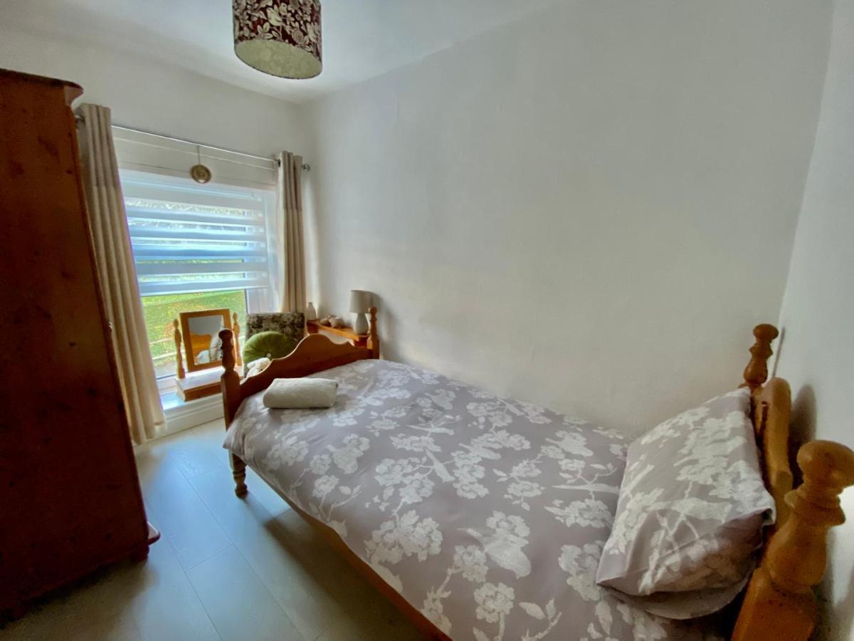 Ty-Nance Cottage Кайрфилли Экстерьер фото
